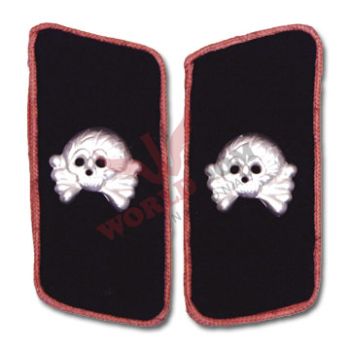 Army Panzer Collar Tabs with Metal Skulls Pink Piping EM