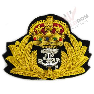 WW2 Royal Navy Officers Cap Badge