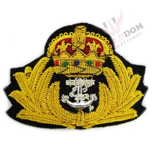 WW2 Royal Navy Officers Cap Badge