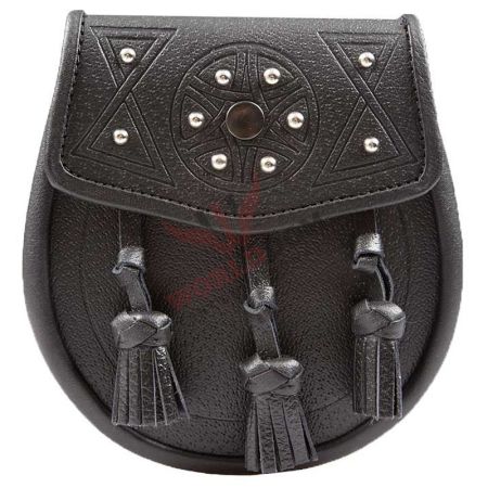 Daywear Sporran, Tooled and Studded Targe design